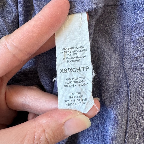 Reebok Fleece Quarter Zip - Picture 2 of 6